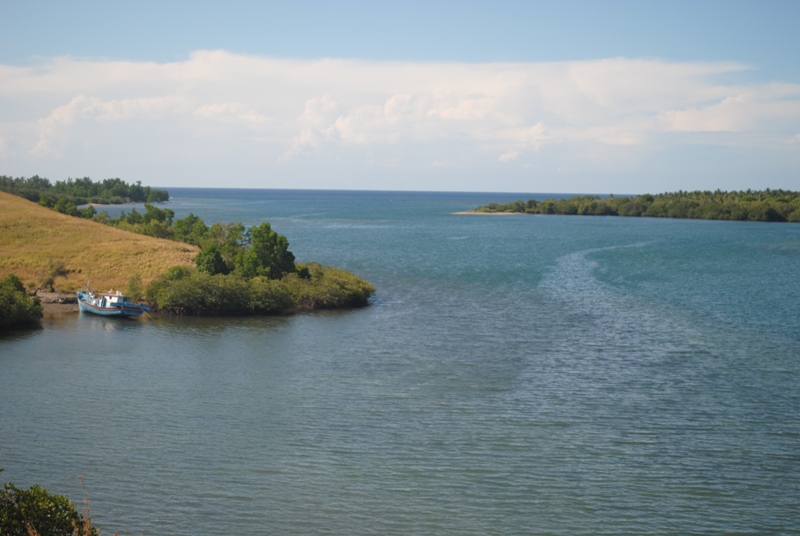 Teluk Nanga Lok di Desa Golo Lijun, Kecamatan Elar
